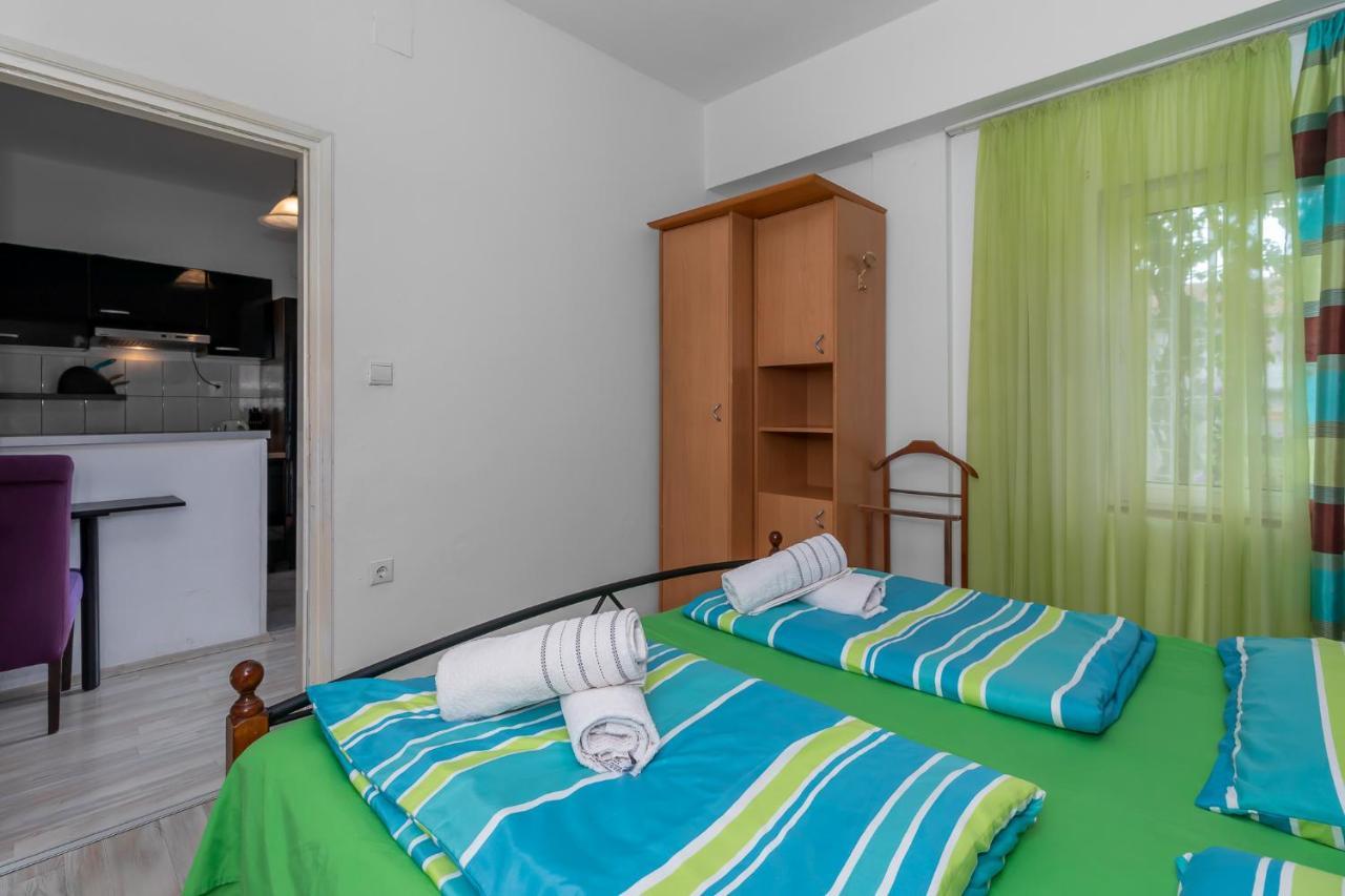 Apartments Skoljka Рийека Екстериор снимка