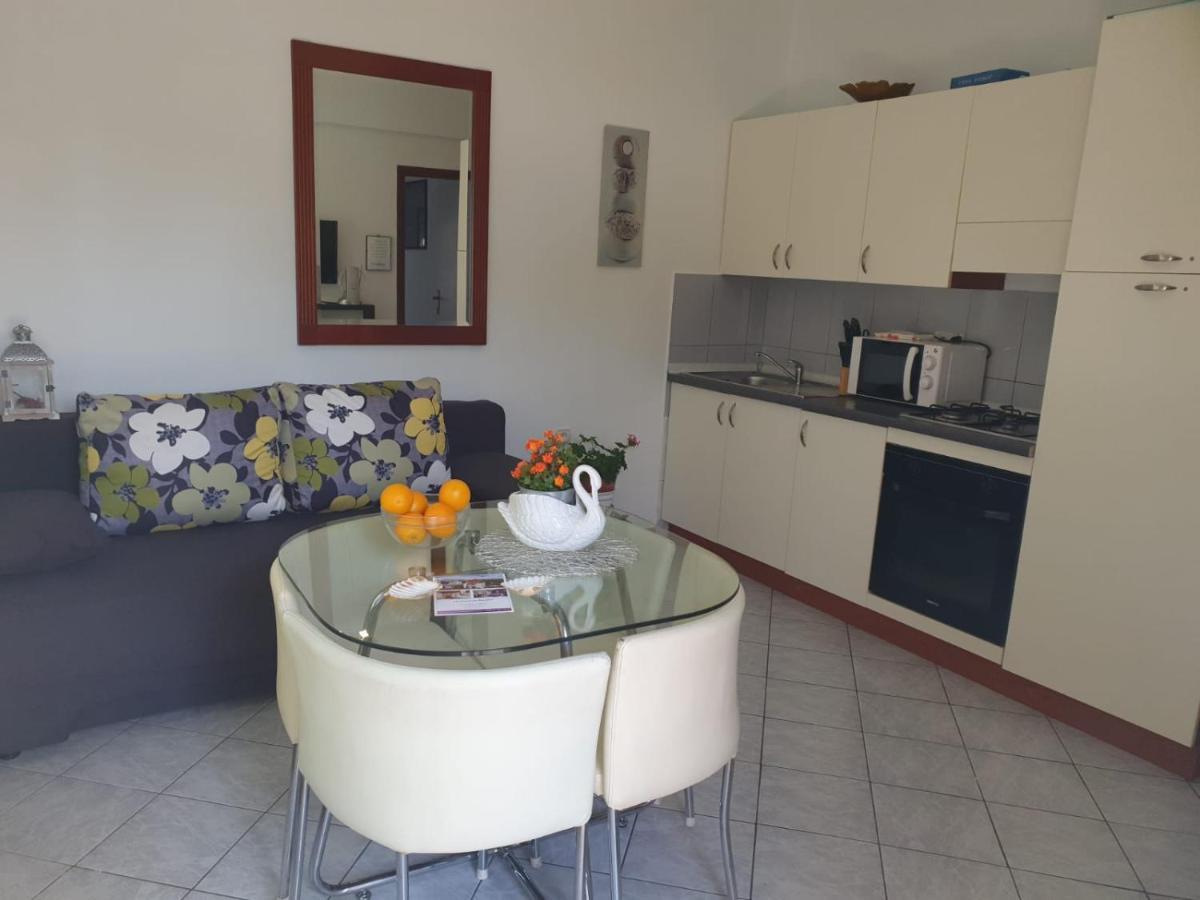 Apartments Skoljka Рийека Екстериор снимка